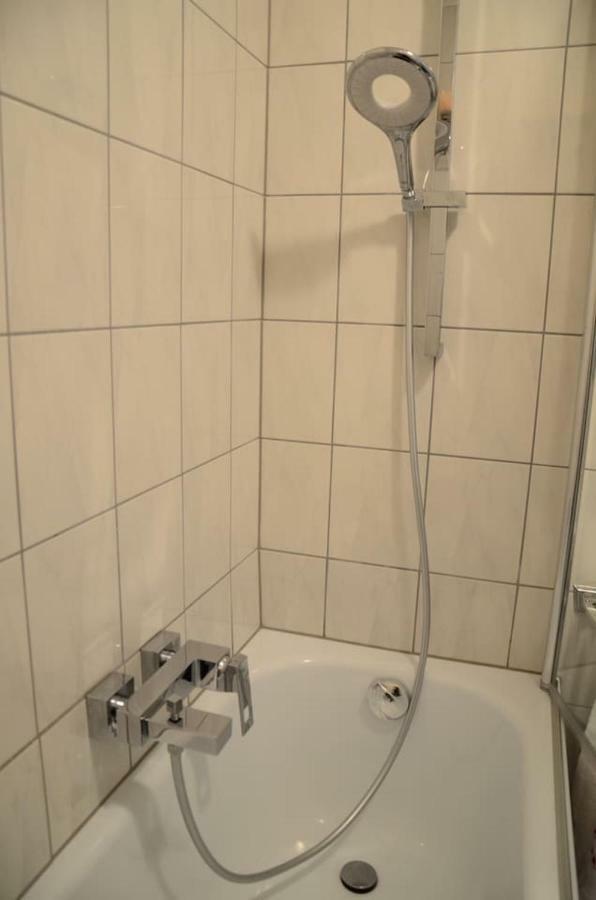 Bright And Cozy In A Quiet Area - Free Parking, Central Salzburg