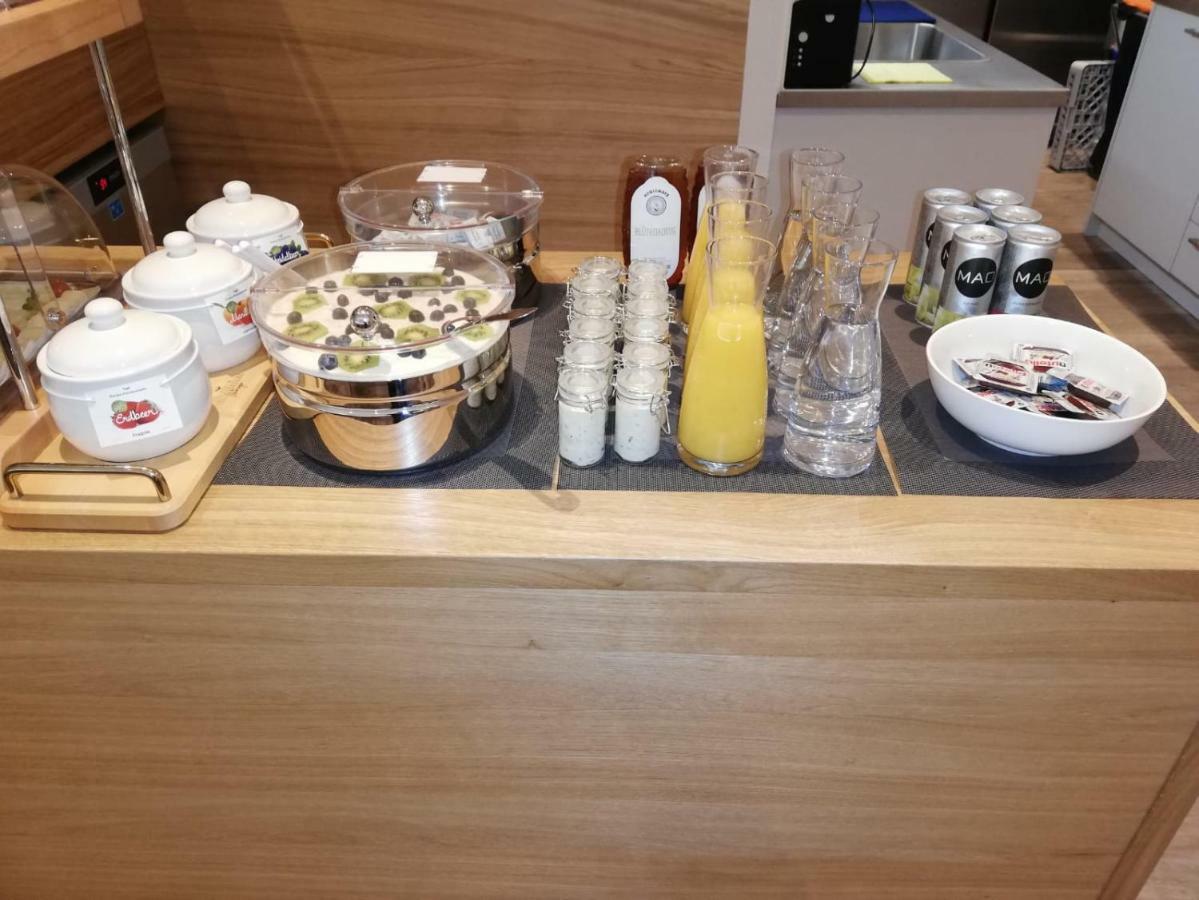 Floeckner B&B Acomodação com café da manhã 