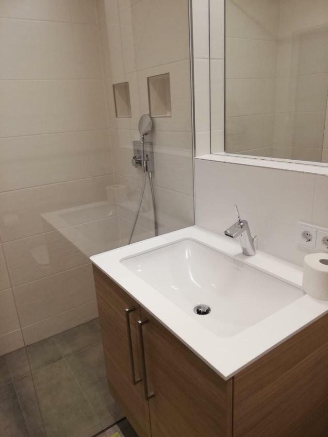 Acomodação com café da manhã  Floeckner B&B