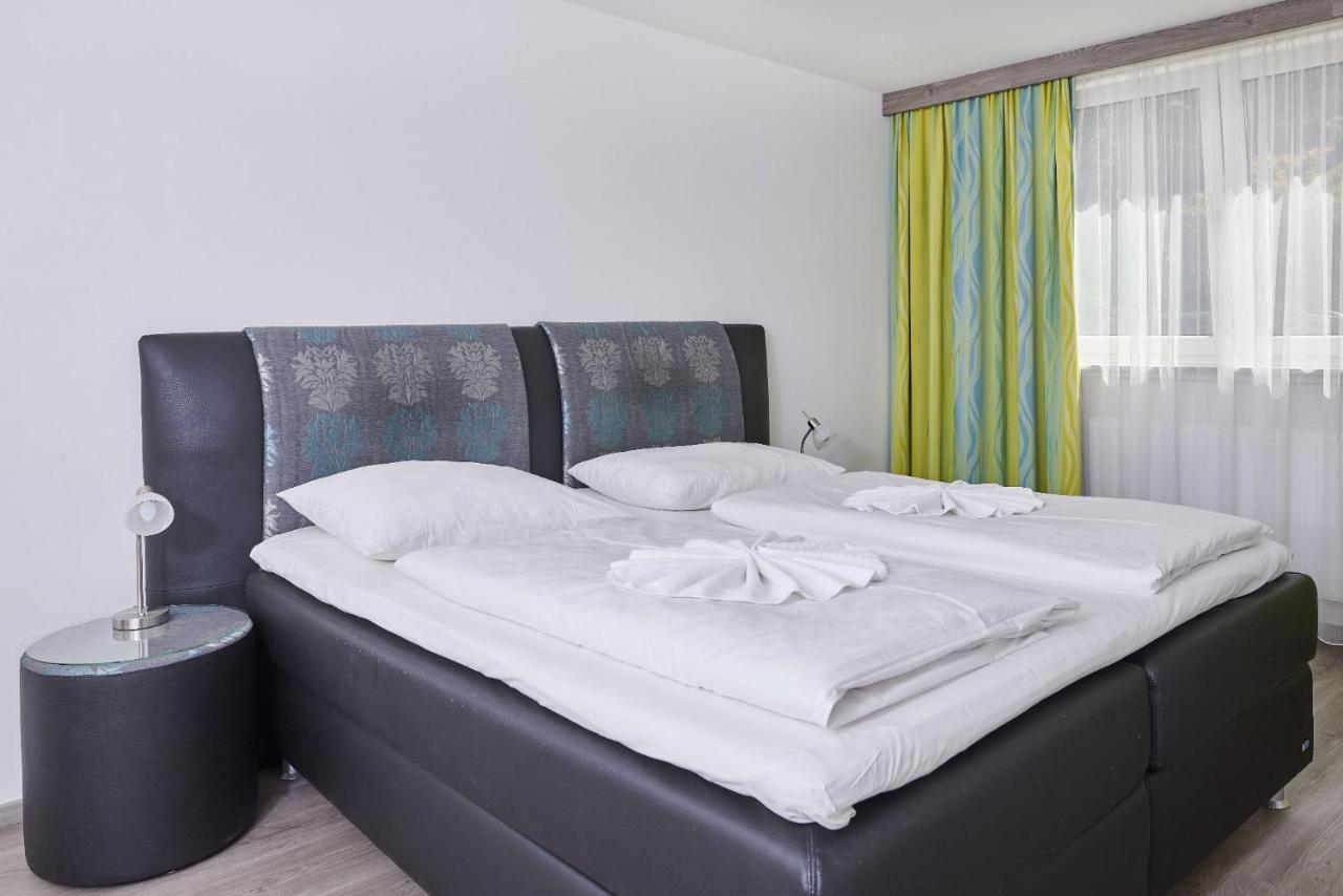 Hotel Ganslhof - Adults Only