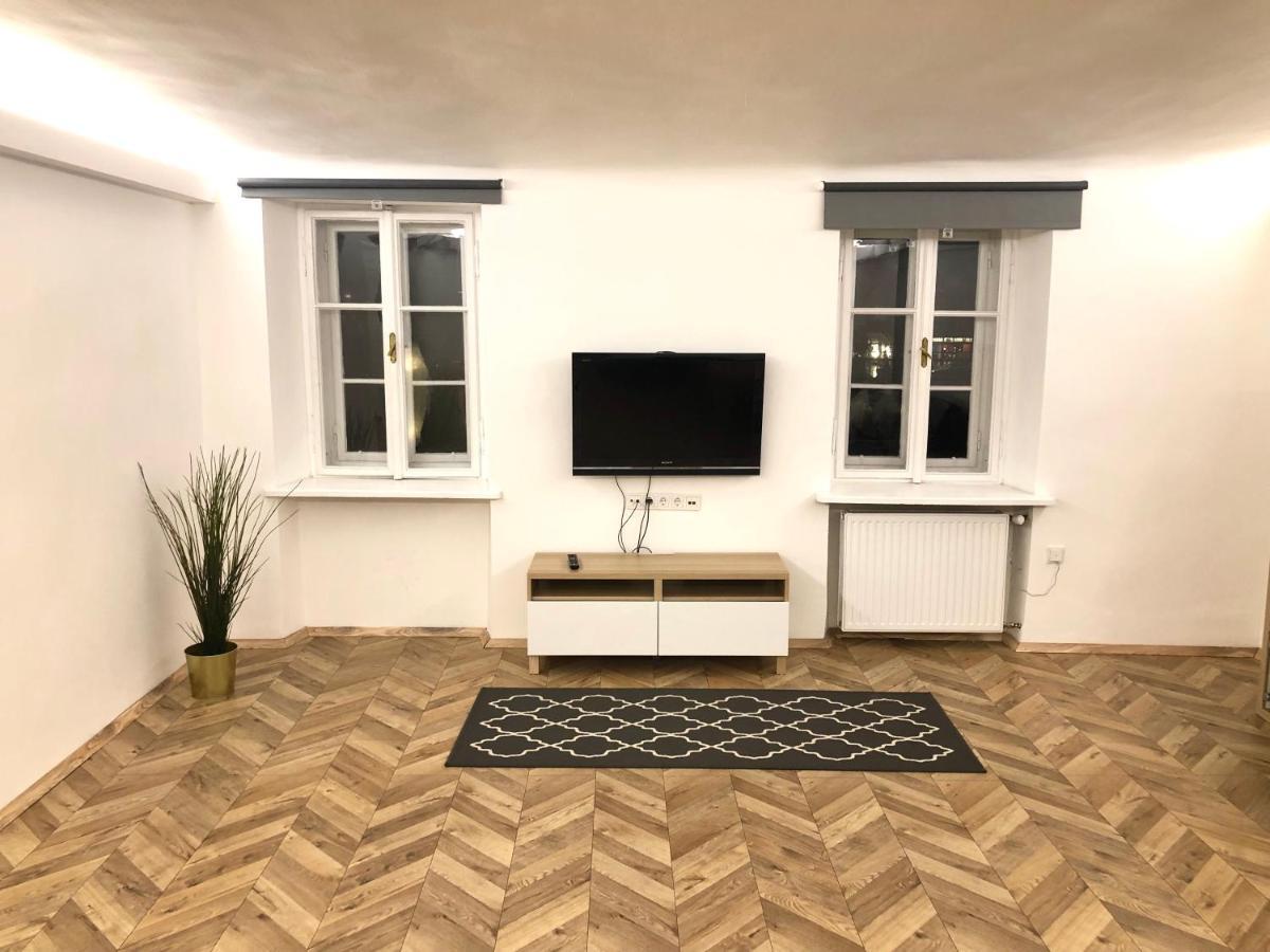 Exclusive Giselakai Apartment