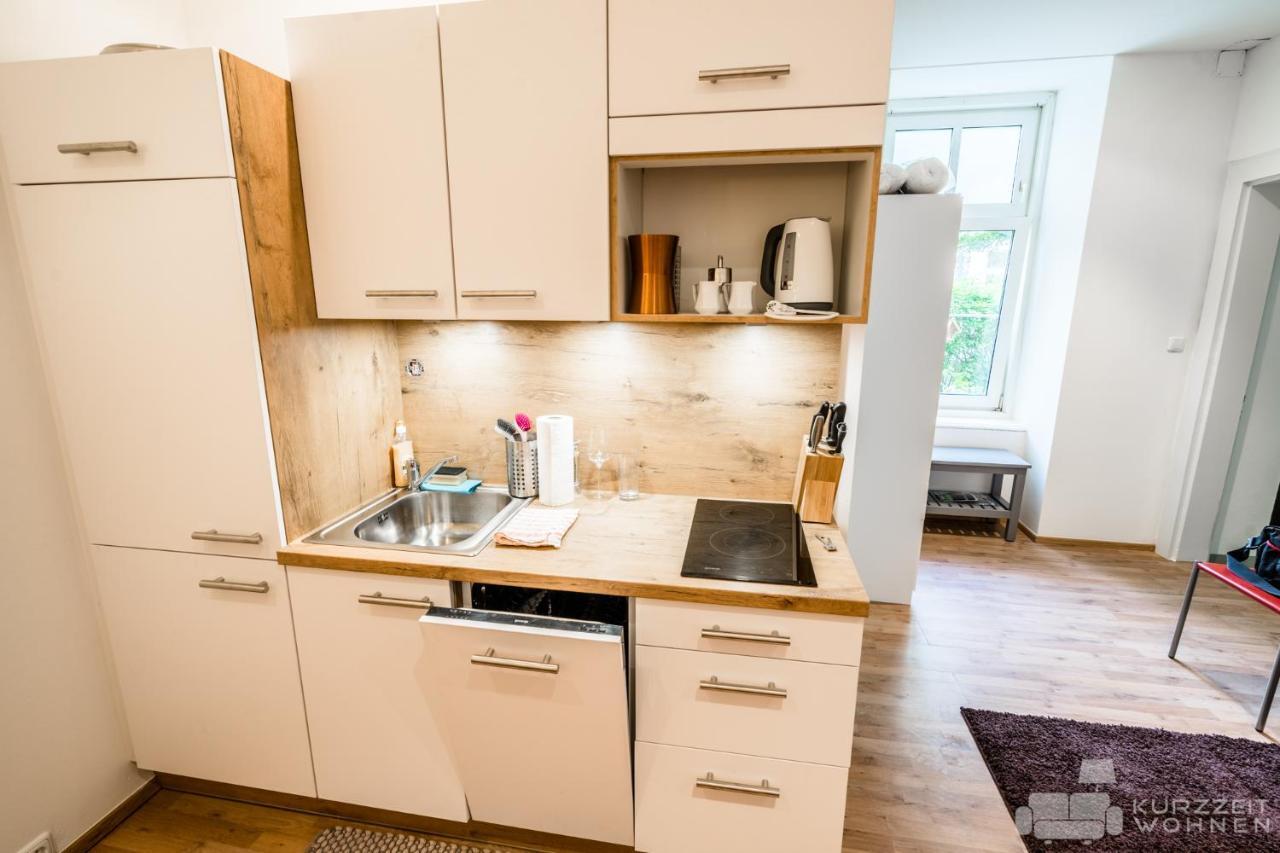 Franz Josef Strasse 5 * Salzburg