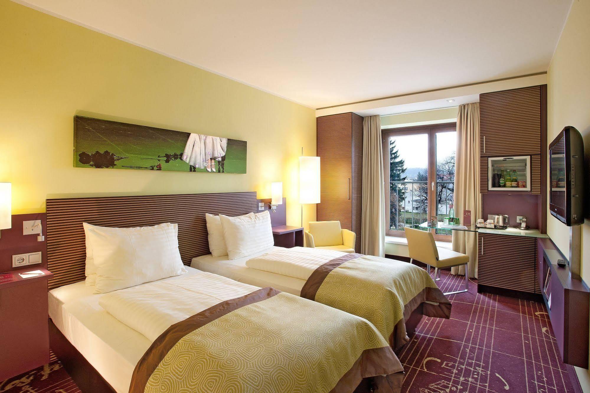 Dorint City-hotel Hotel 4*