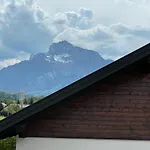 Dachgeschosswohnung Mit Bergpanorama