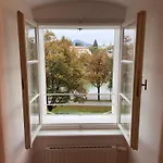 Palais Am Kai - Zentrale Lage, Kostenloser Parkplatz