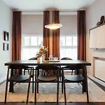 Clemonte Hotel - Your Reception-Less Boutique Hideaway