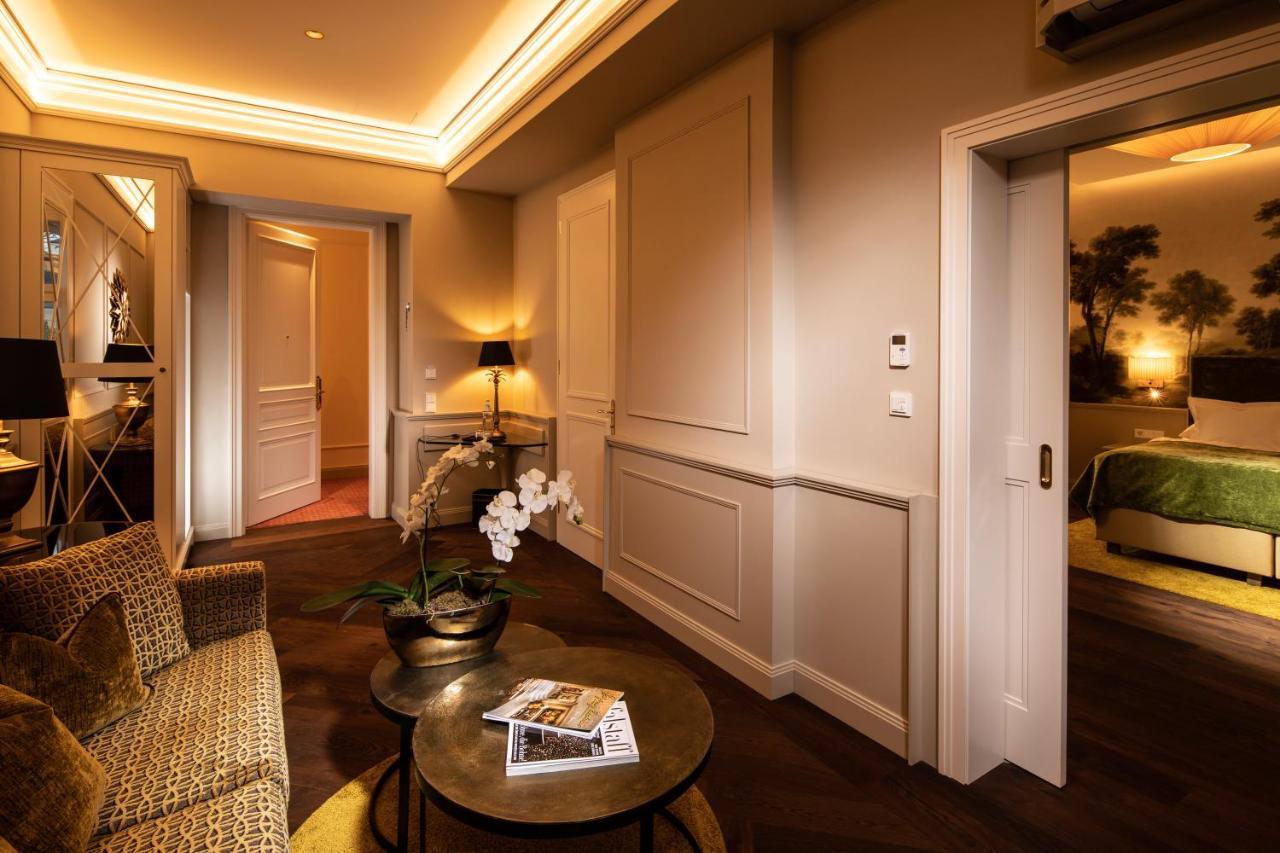 Hotel Bristol