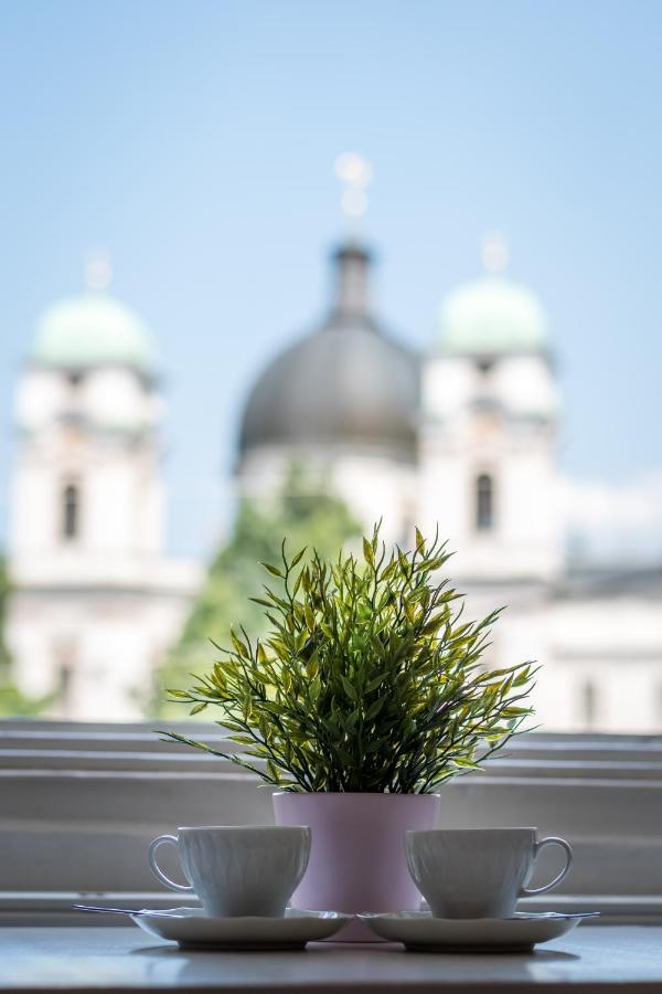 Sishaus - View At Mozarts