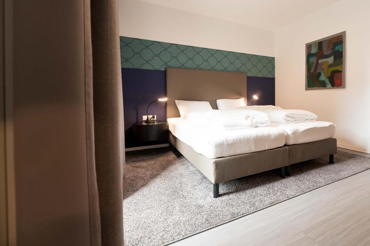 Blackhome I Contactless Check-in Aparthotel