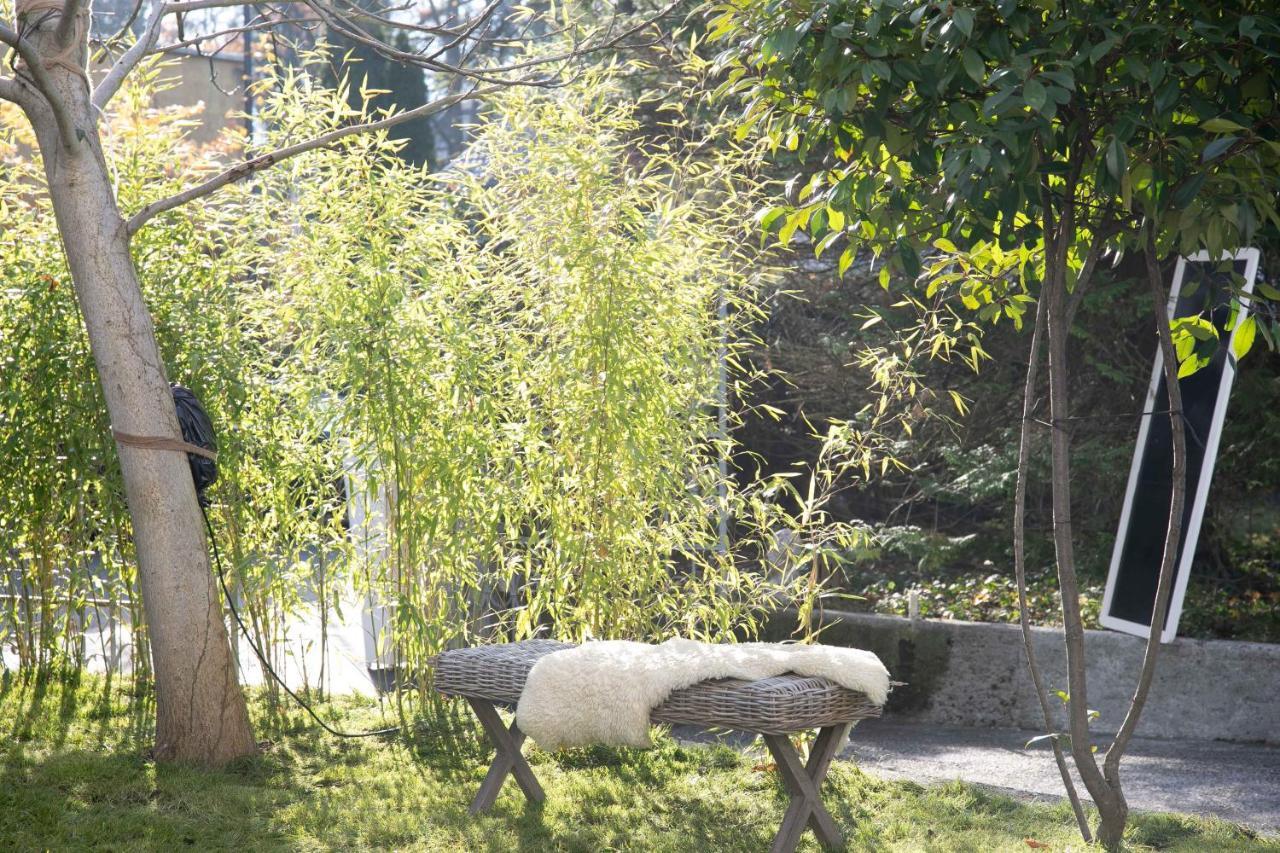 Family Wellhouse Garden Direct In Salzburg, Sunny Big Garden, Up To 16 Pax, Bikes For Free, Bbq, Sunbeds, Parking For Free, 15 Min Sound Of Music