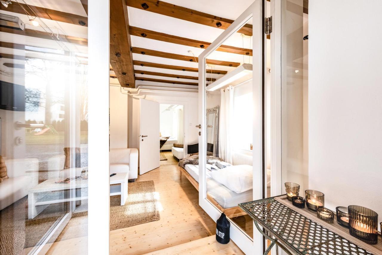 Family Wellhouse Garden Direct In Salzburg, Sunny Big Garden, Up To 16 Pax, Bikes For Free, Bbq, Sunbeds, Parking For Free, 15 Min Sound Of Music *