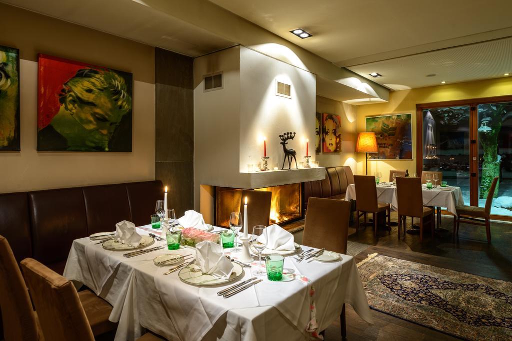 Restaurant Auerhahn 3* Salzburgo
