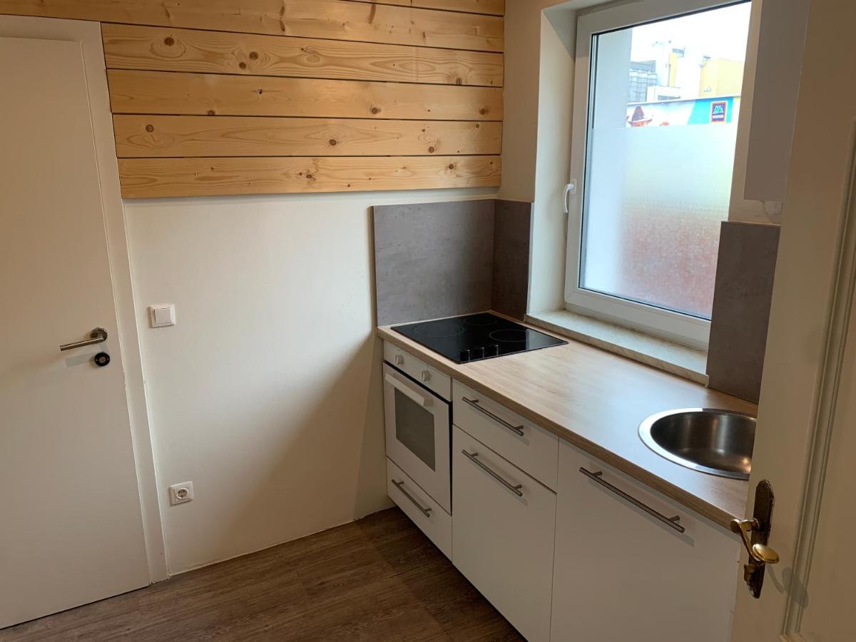 Book-A-Room Salzburg Apartment 5-6-7-8 Holiday home *