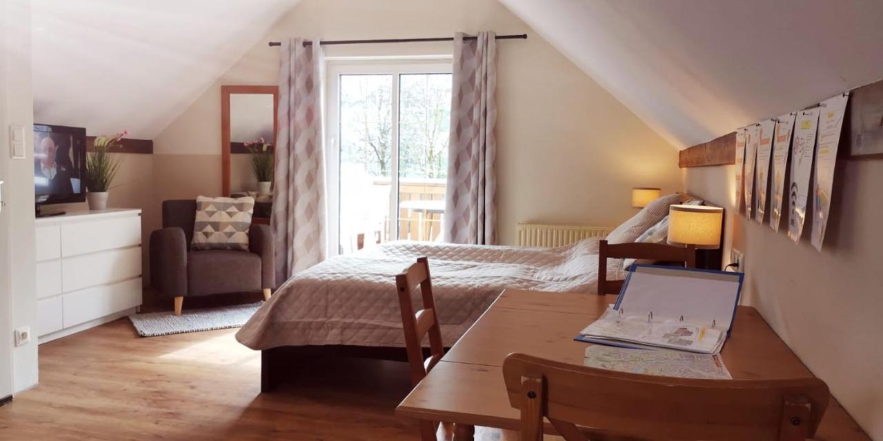 Book-A-Room Salzburg Apartment 5-6-7-8 Holiday home *