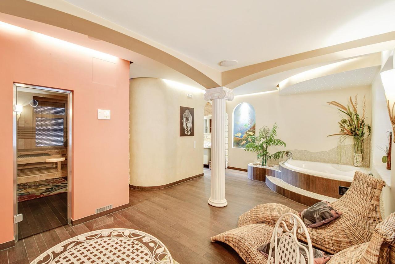Apartment Mozart, Und Wellness Für Bis Zu 7 Gäste *