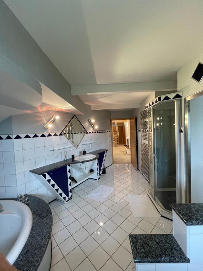 Undertheroof At Apartment