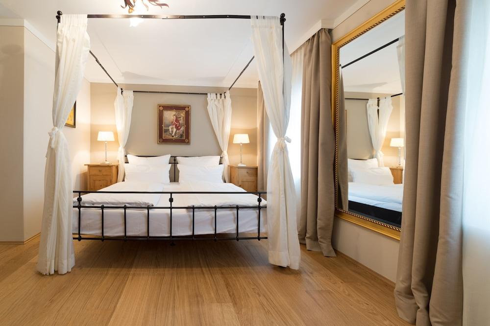 Hotel Boutiquehotel Amadeus 4*