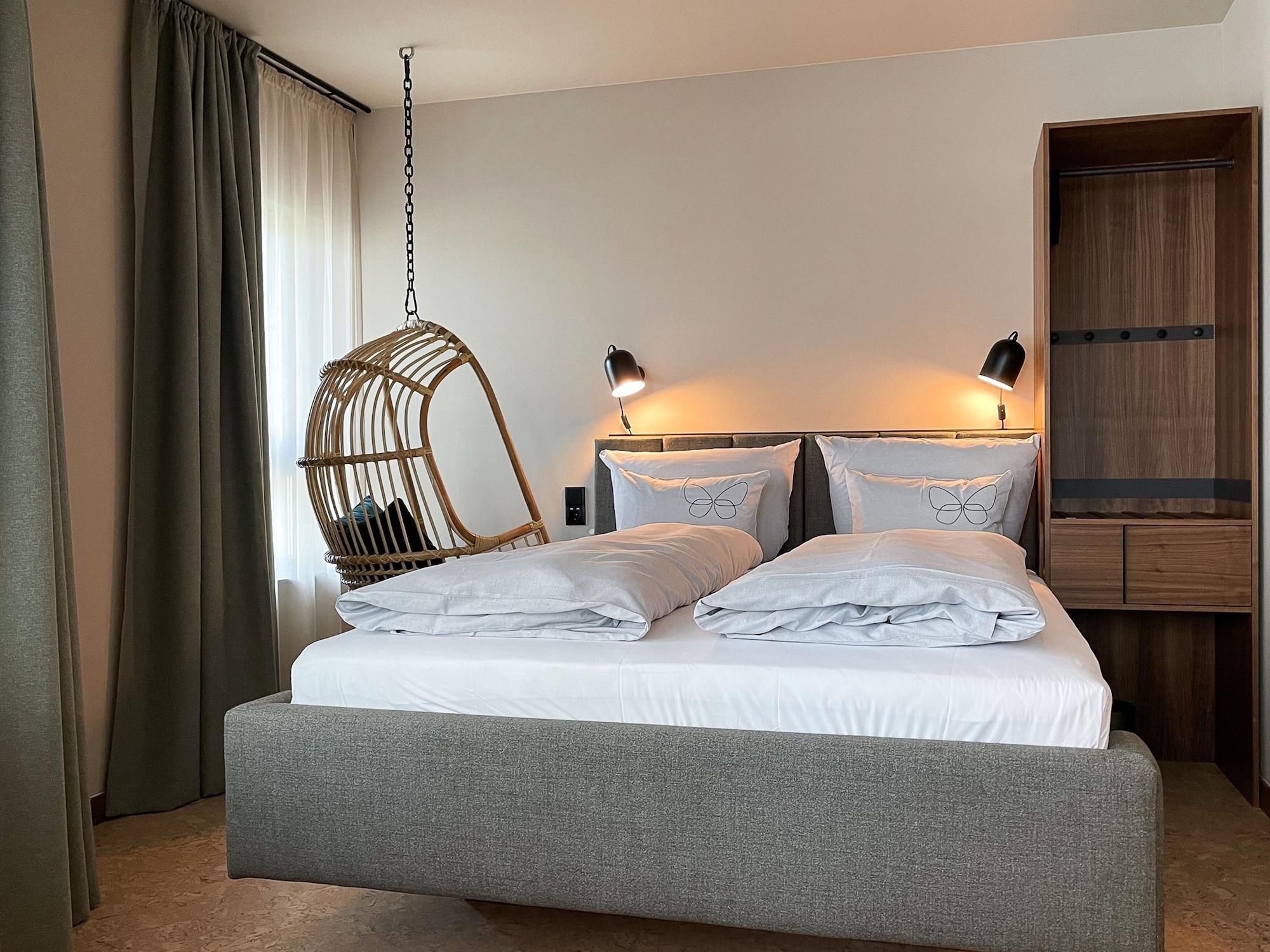 Cocoon 4*