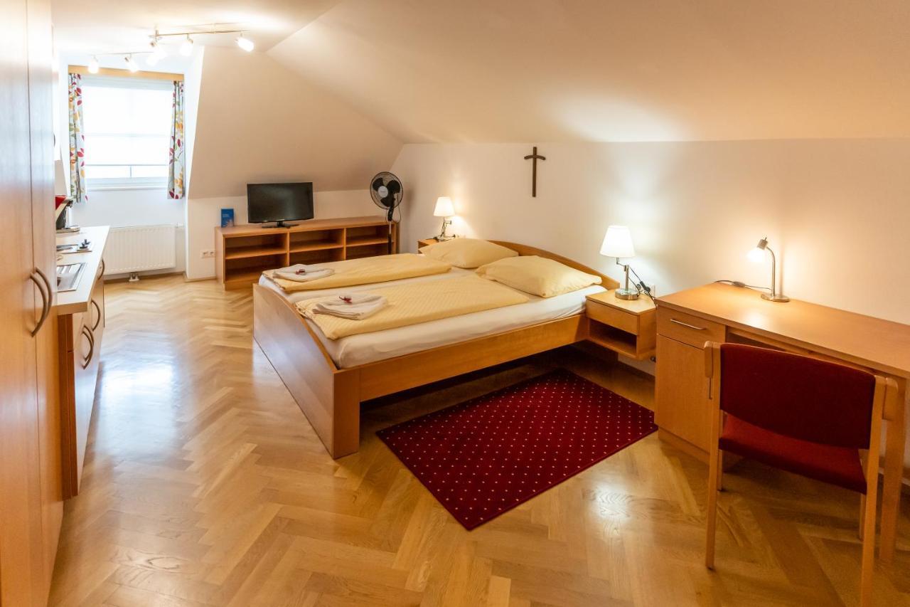 Guest house Gastehaus Im Priesterseminar