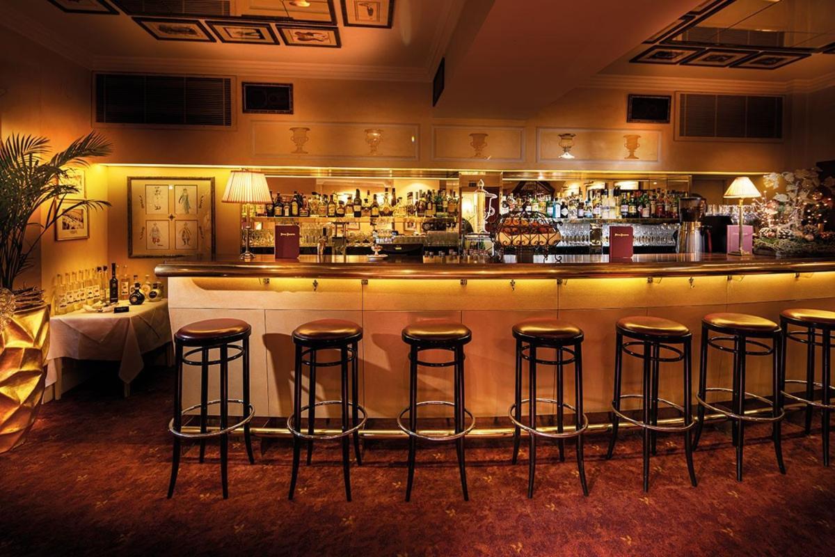 Hotel Bristol