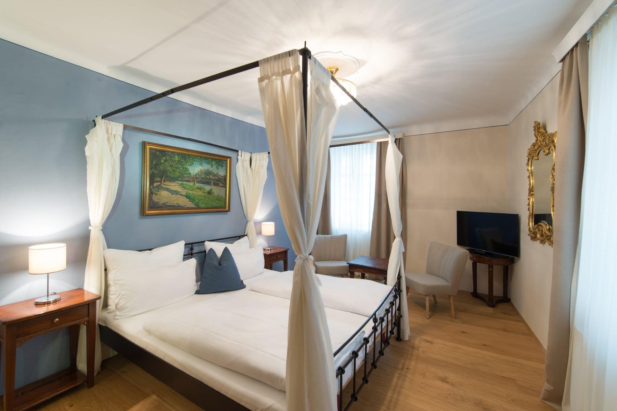 Boutiquehotel Amadeus 4*