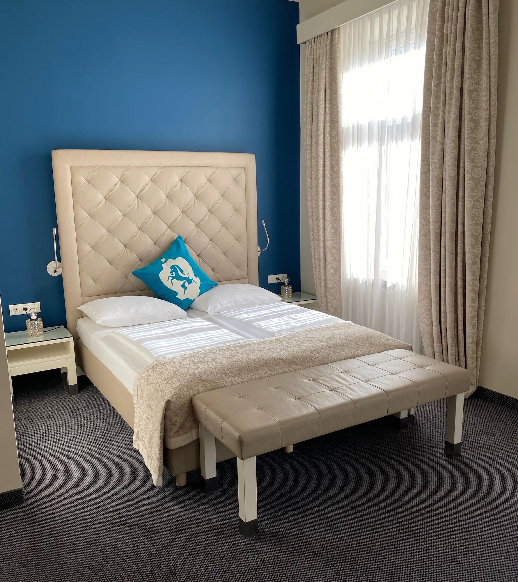 Carlton - Adults Only Hotel 4*