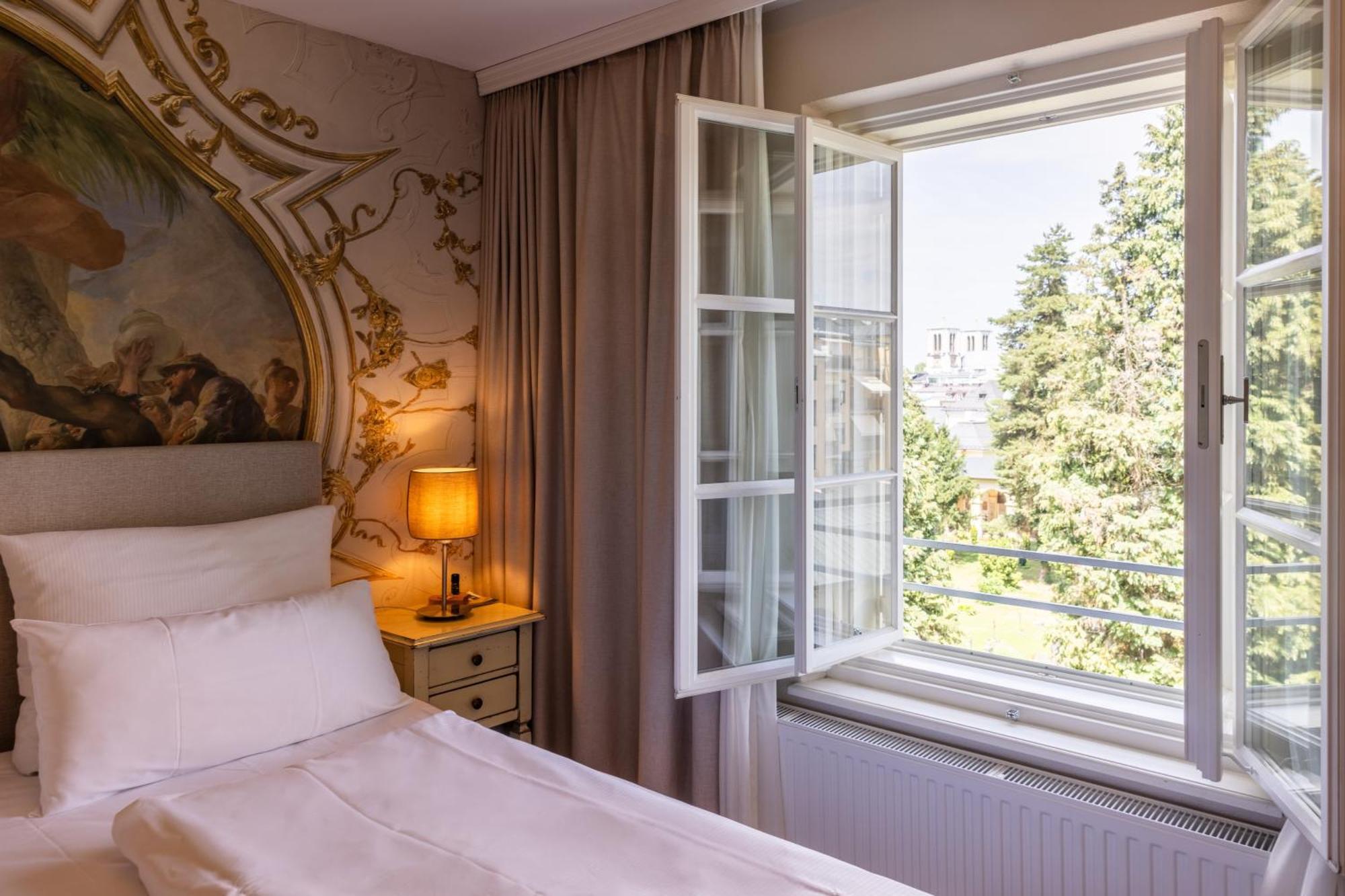 Boutiquehotel Amadeus 4*