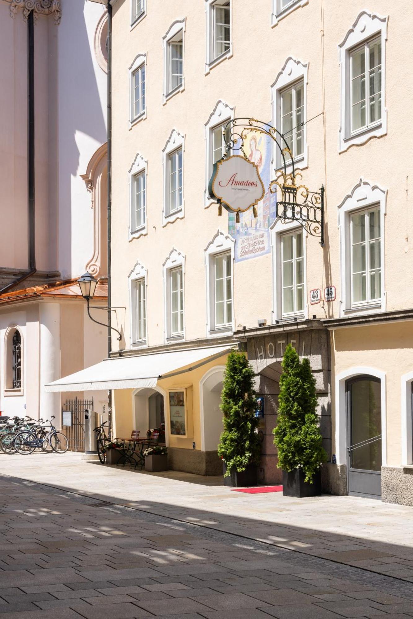 Hotel Boutiquehotel Amadeus 4*