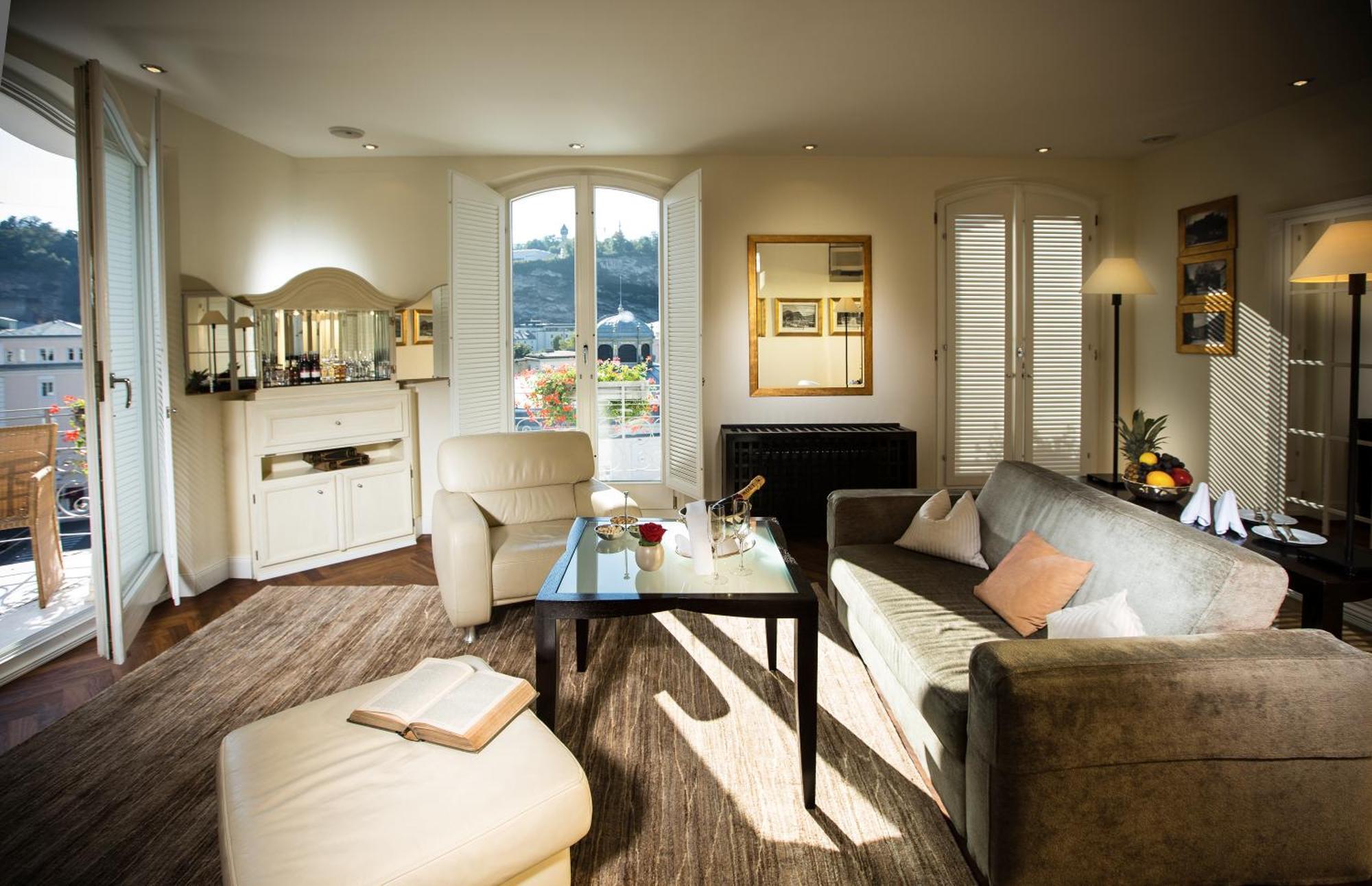 Hotel Bristol