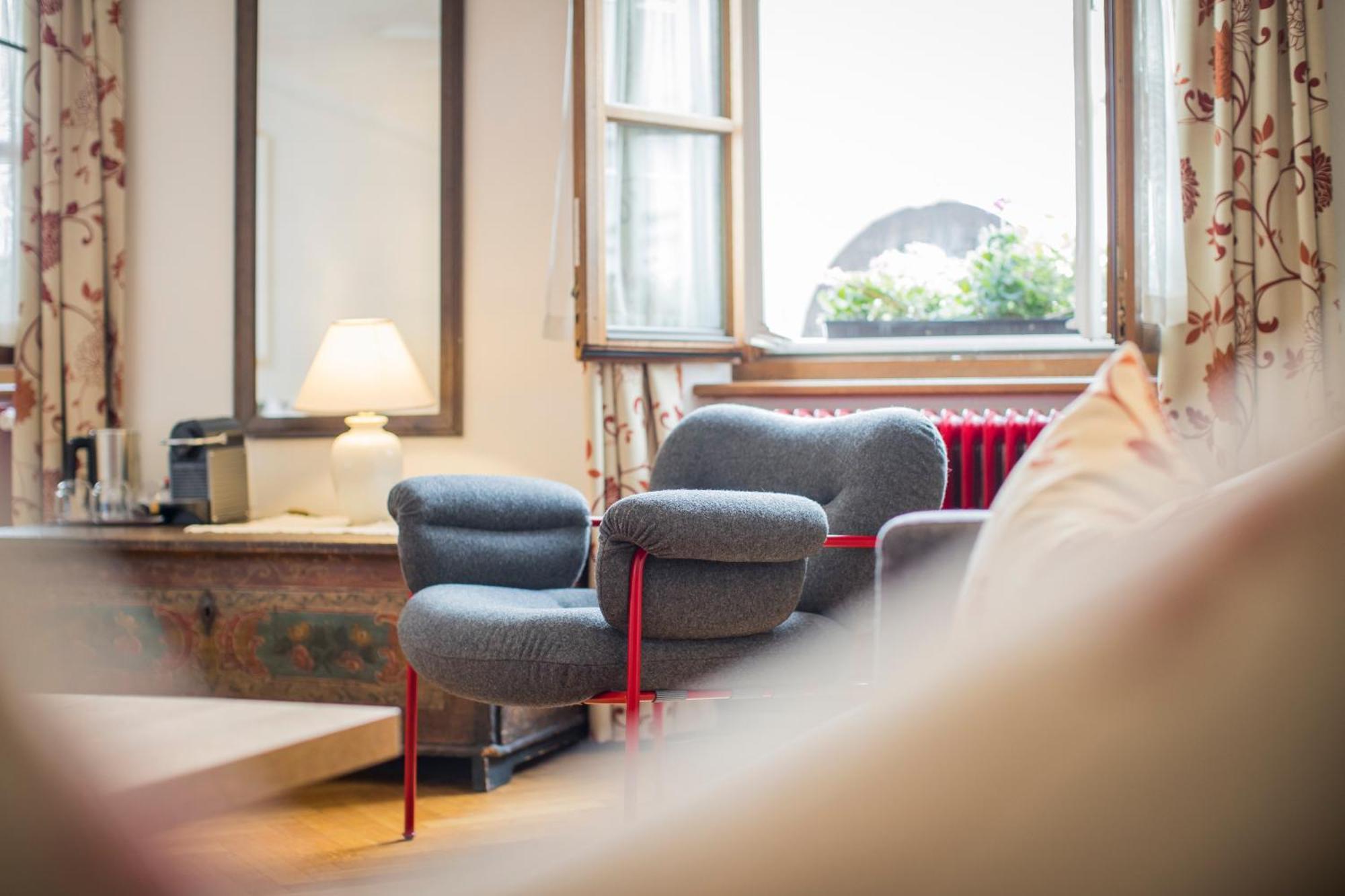 Wolf Hotel