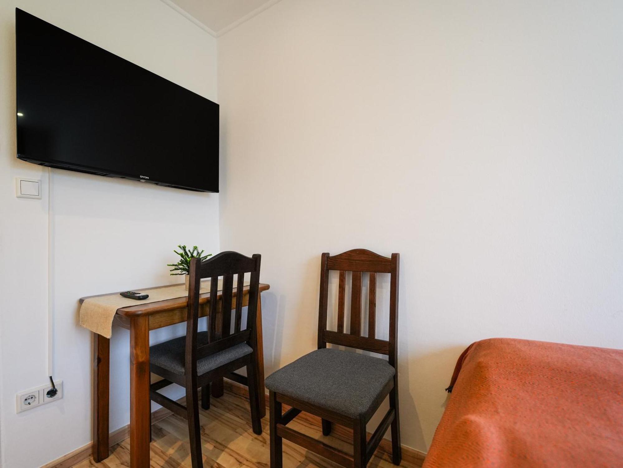 Easysuites *