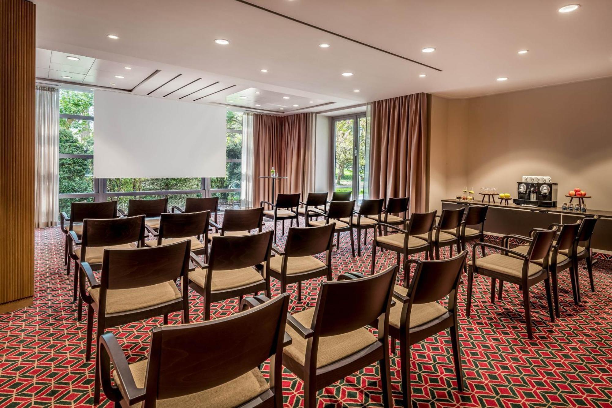 Hotel Sheraton Grand 5*