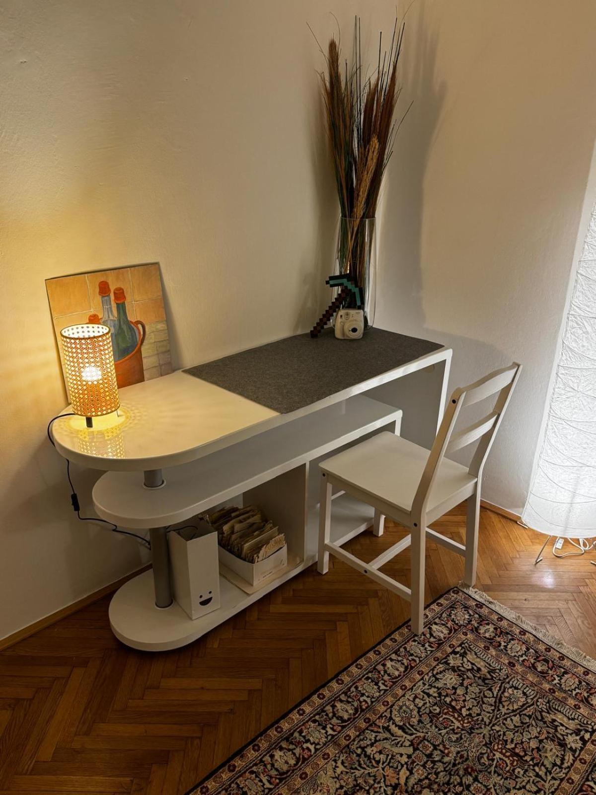 Privatunterkunft Comfy In Center *