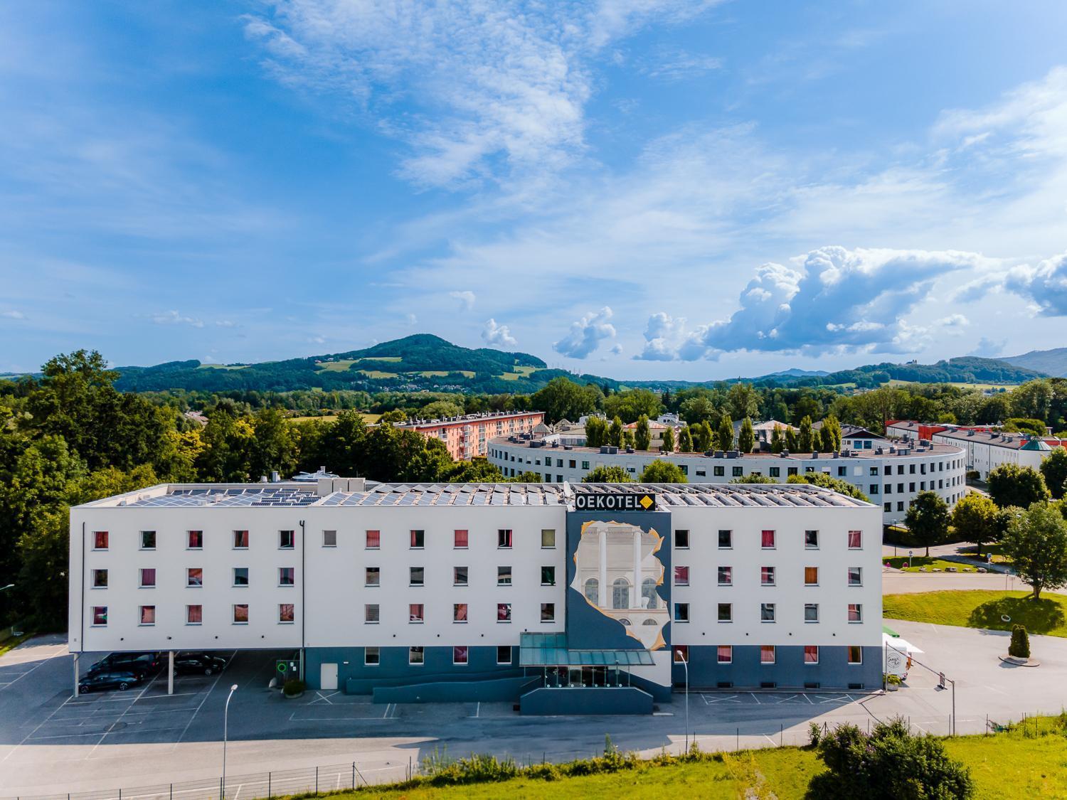 Oekotel Messe Hotel 3*
