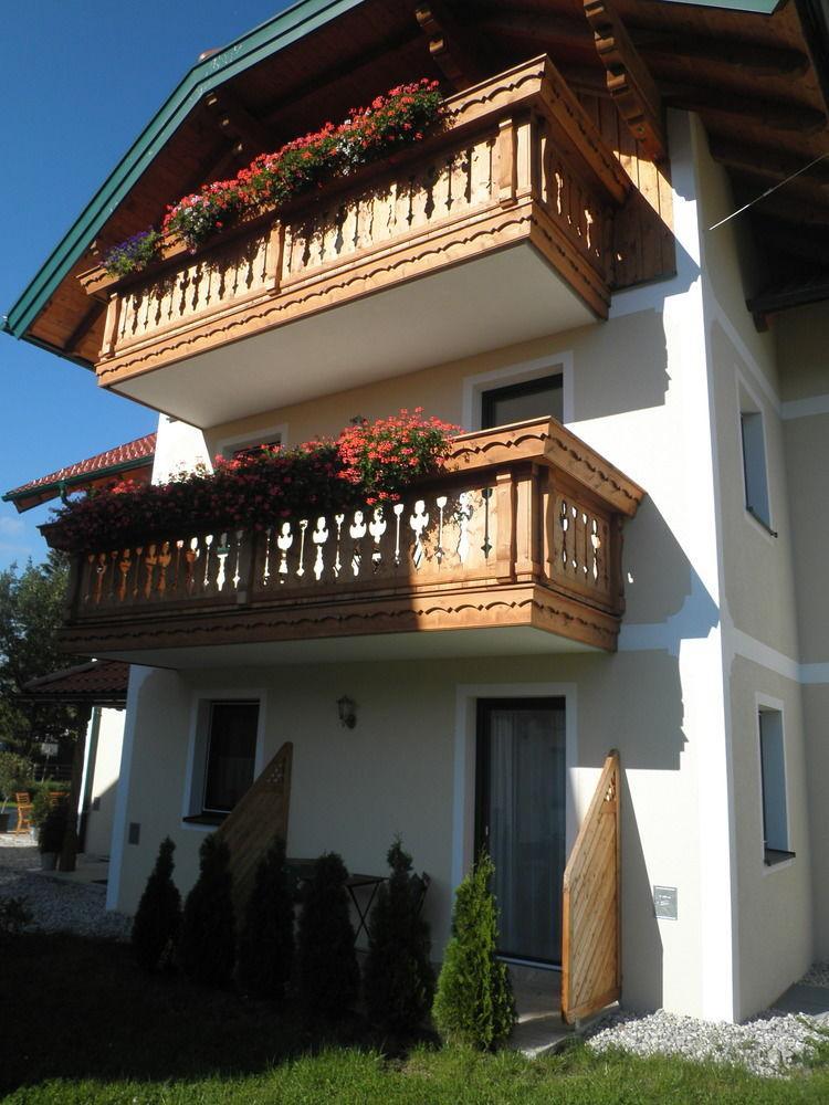 Ballwein Guest house 2*