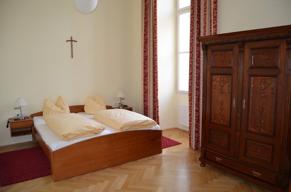 Gastehaus Im Priesterseminar