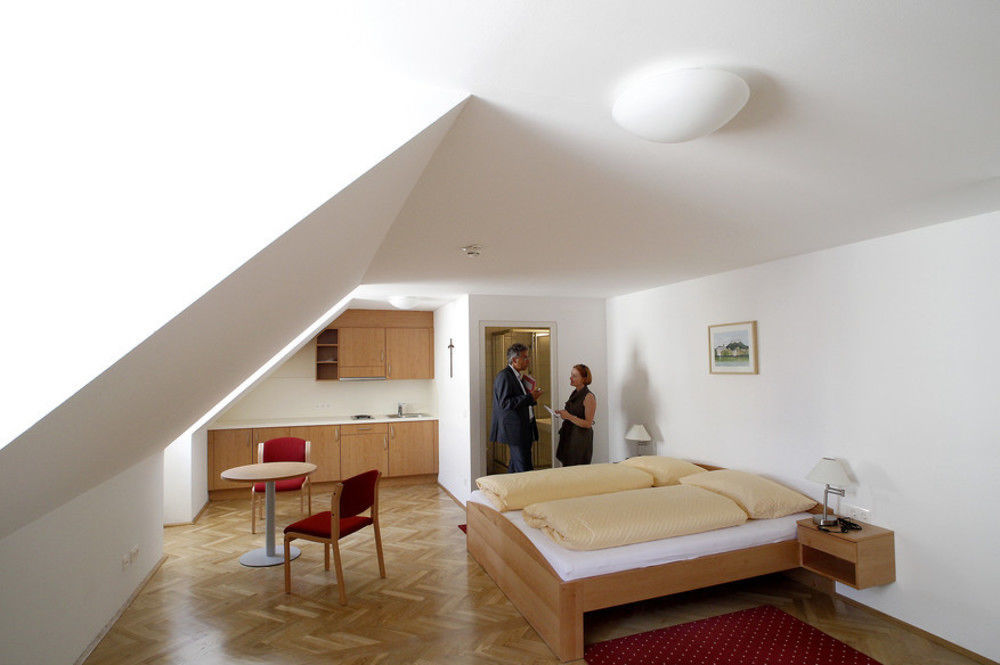 Gastehaus Im Priesterseminar Guest house