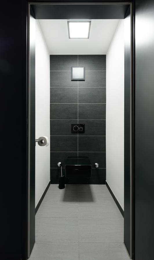 Blackhome I Contactless Check-in Aparthotel Salzburg