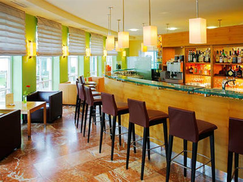 Arcotel Castellani Hotel 4*