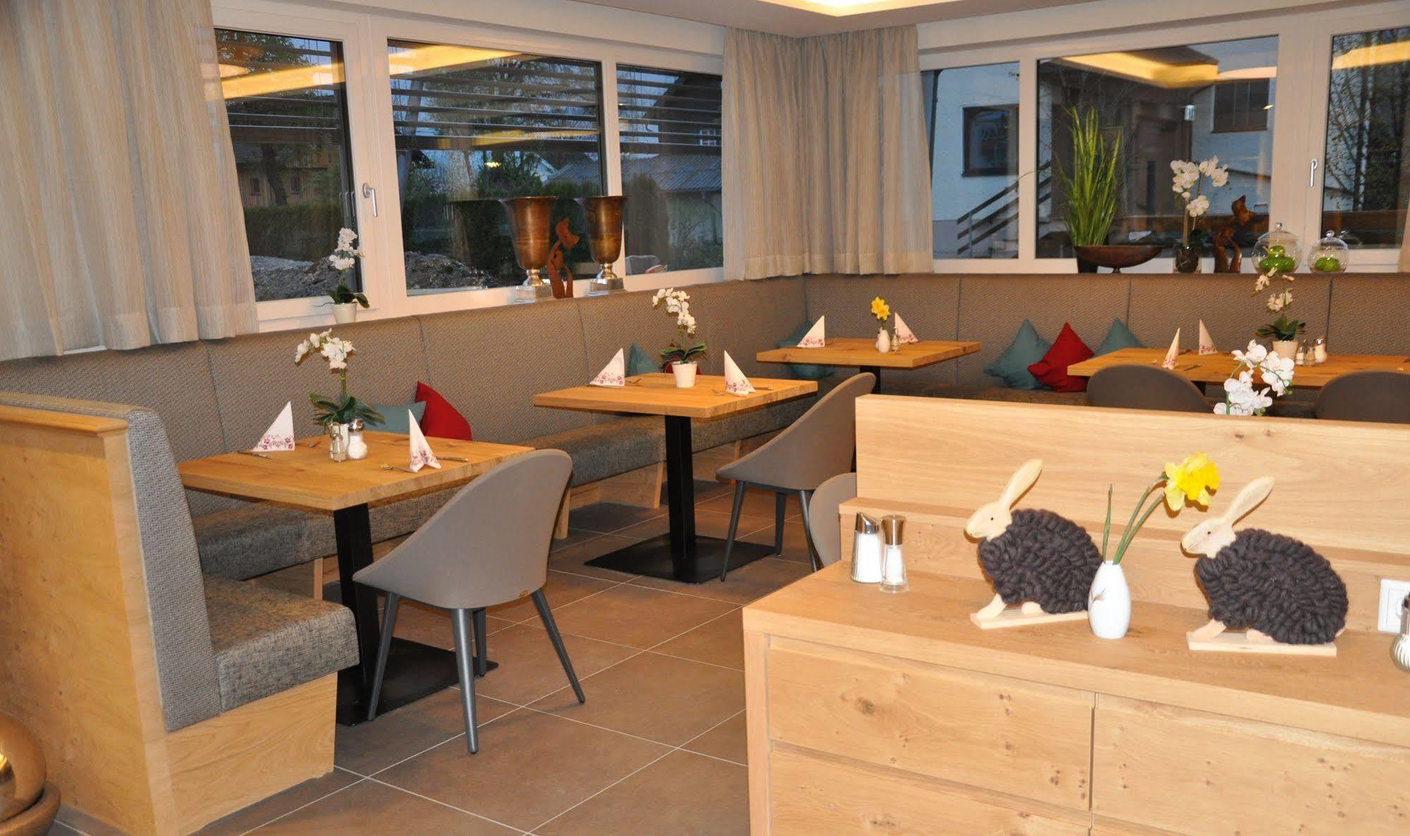 Frauenschuh Garni Hotel