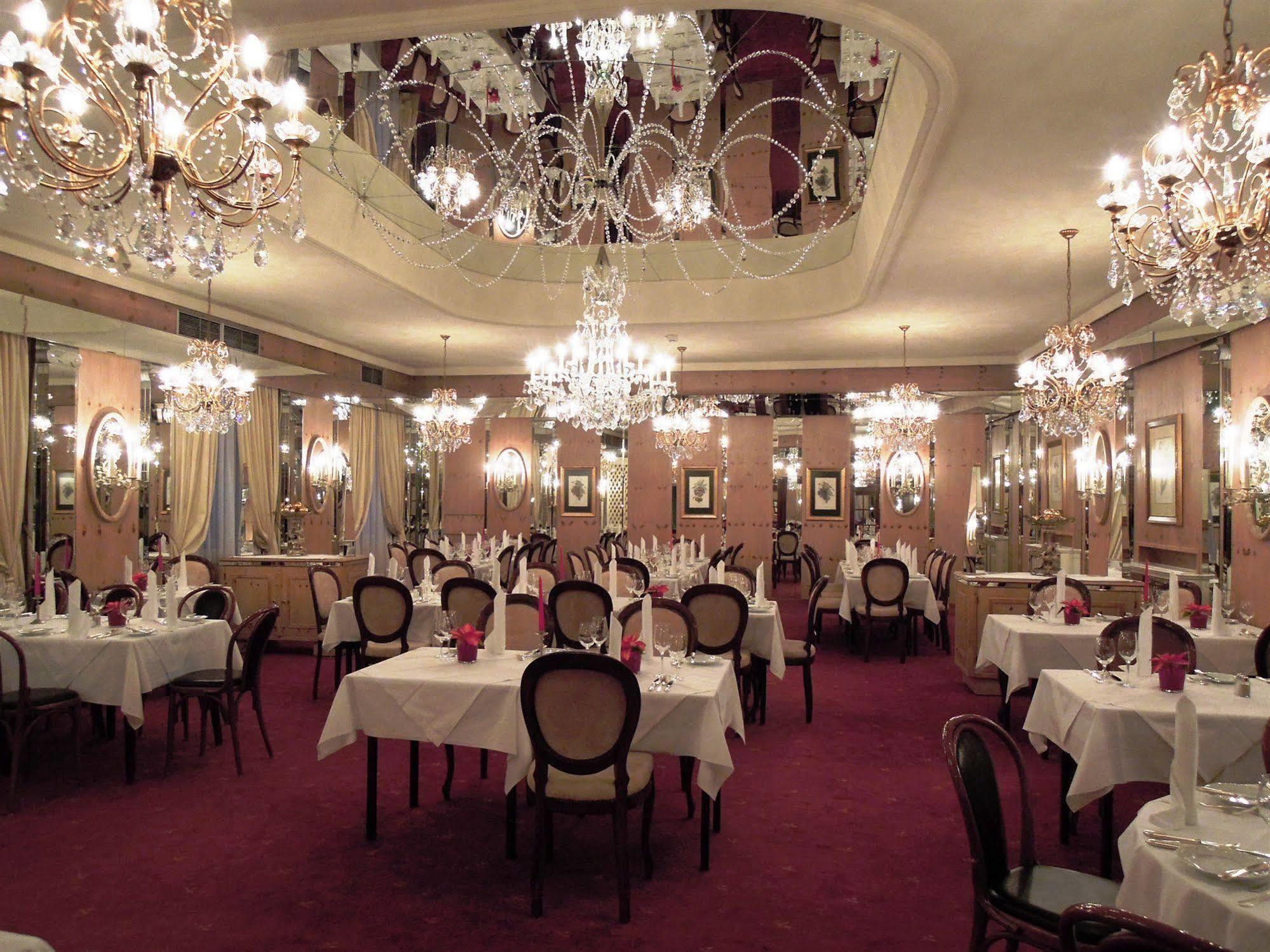 Hotel Bristol