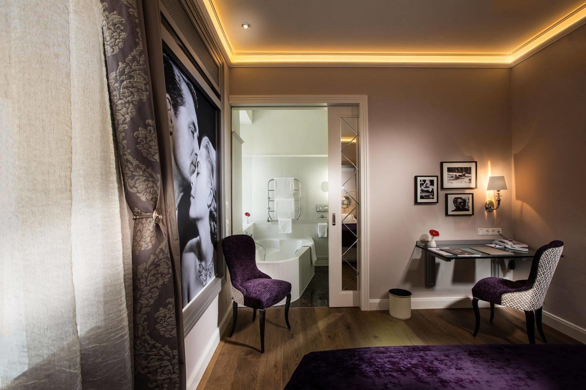Bristol Hotel 5*
