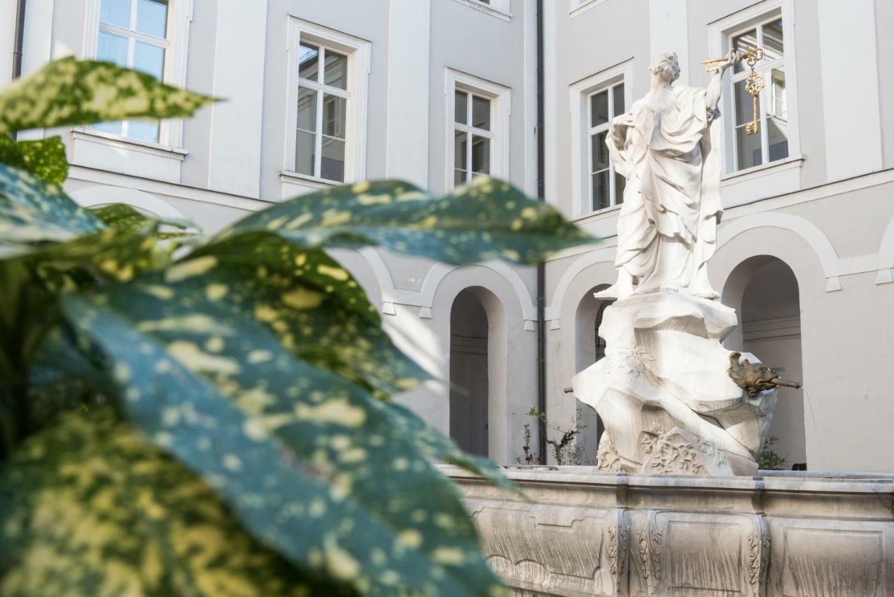 Gastehaus Im Priesterseminar Guest house Salzburg