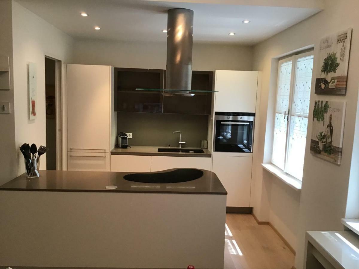 Apartment Old Town Mozart 4