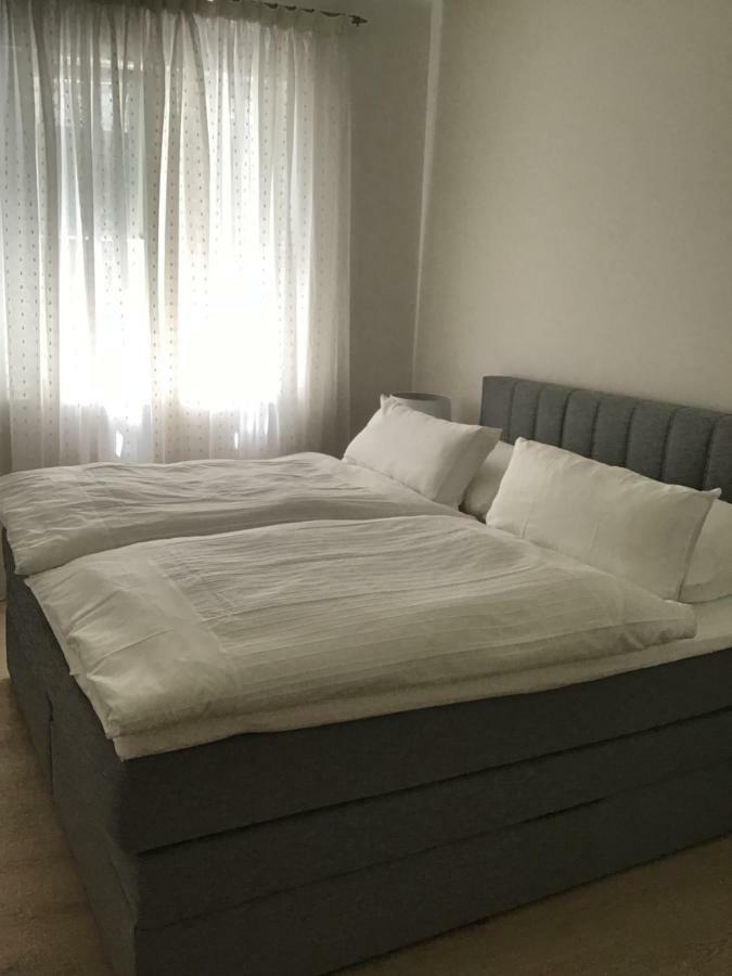 Old Town Mozart 4 Apartment