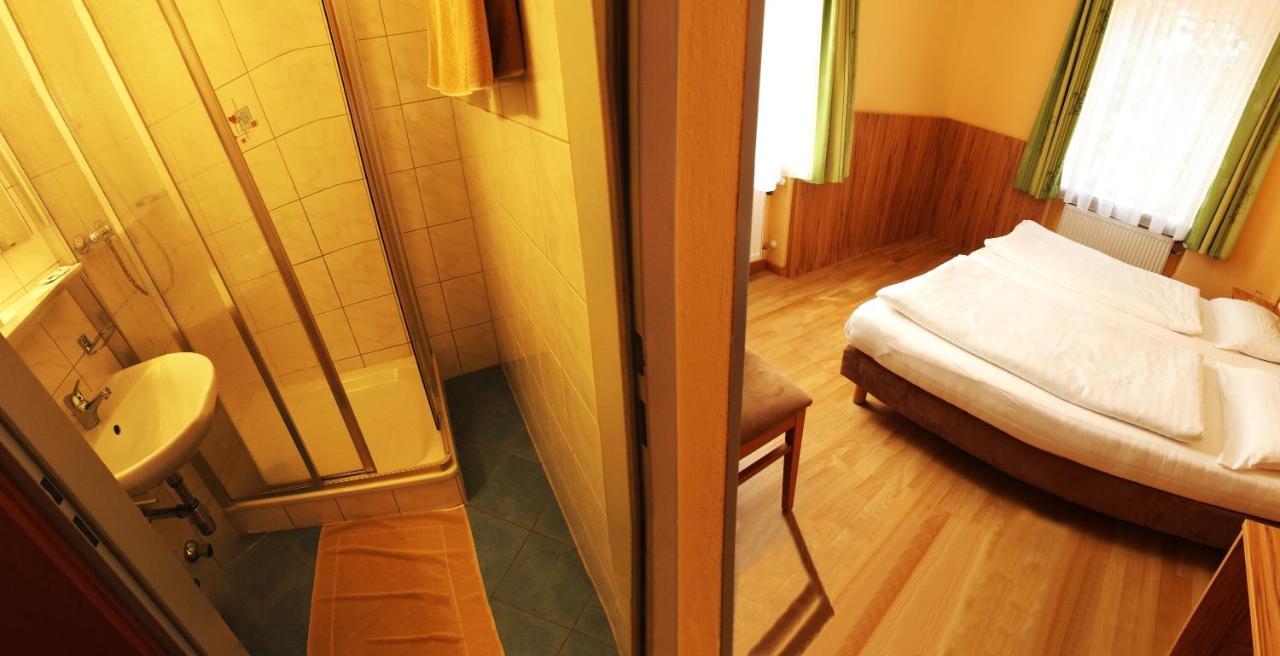 Jahn Bed & Breakfast