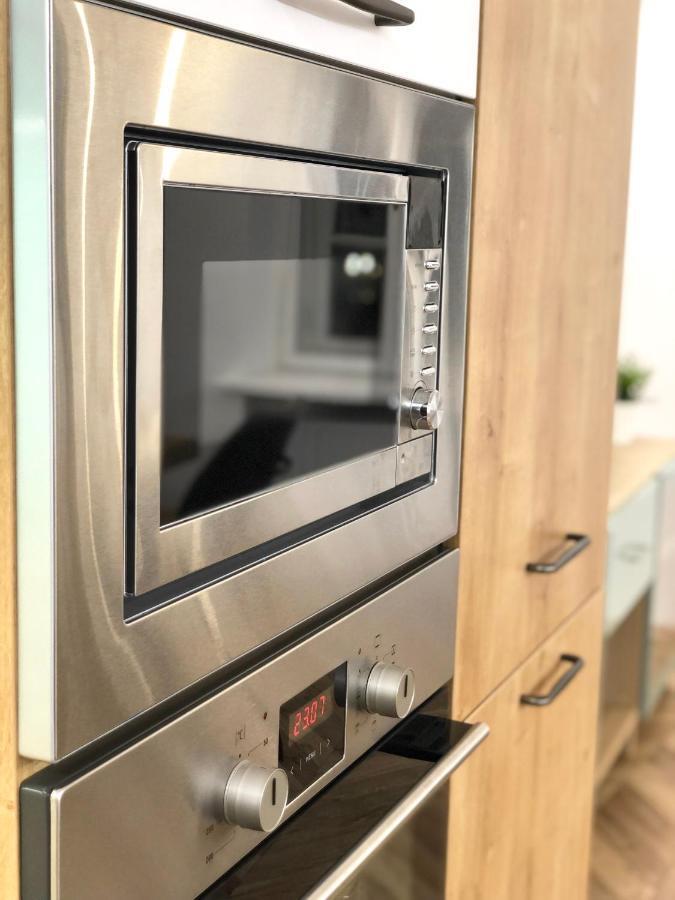 Exclusive Giselakai Apartment *