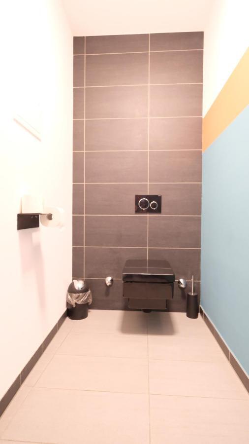 Blackhome I Contactless Check-in