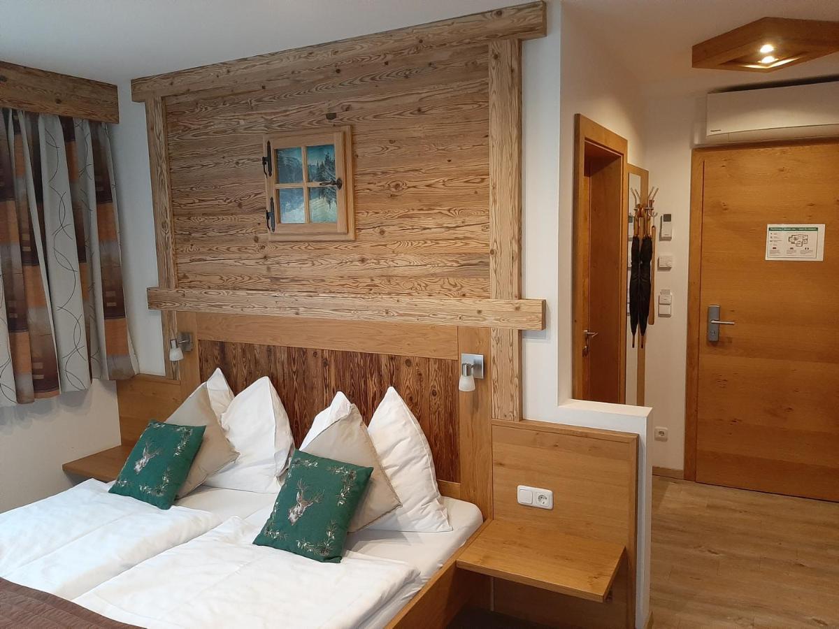 Ballwein Guest house 2*