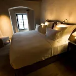 Townhouse Weisses Kreuz Boutiquehotel